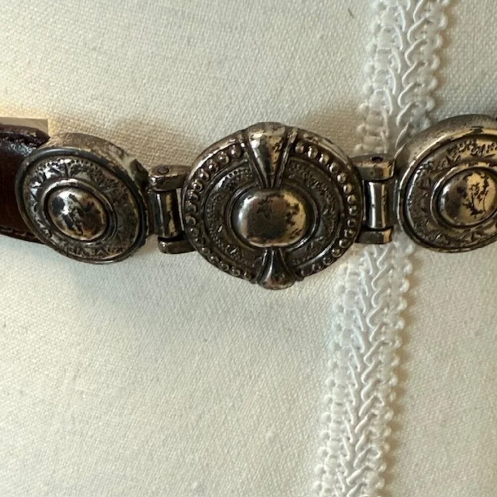 Fossil Skinny Belt Brown Leather‎ Womens S Ornate Silver Metal Buckle and Keeper